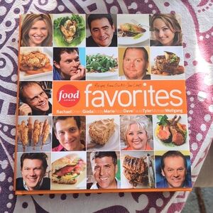 Food Network Favorites Cookbook